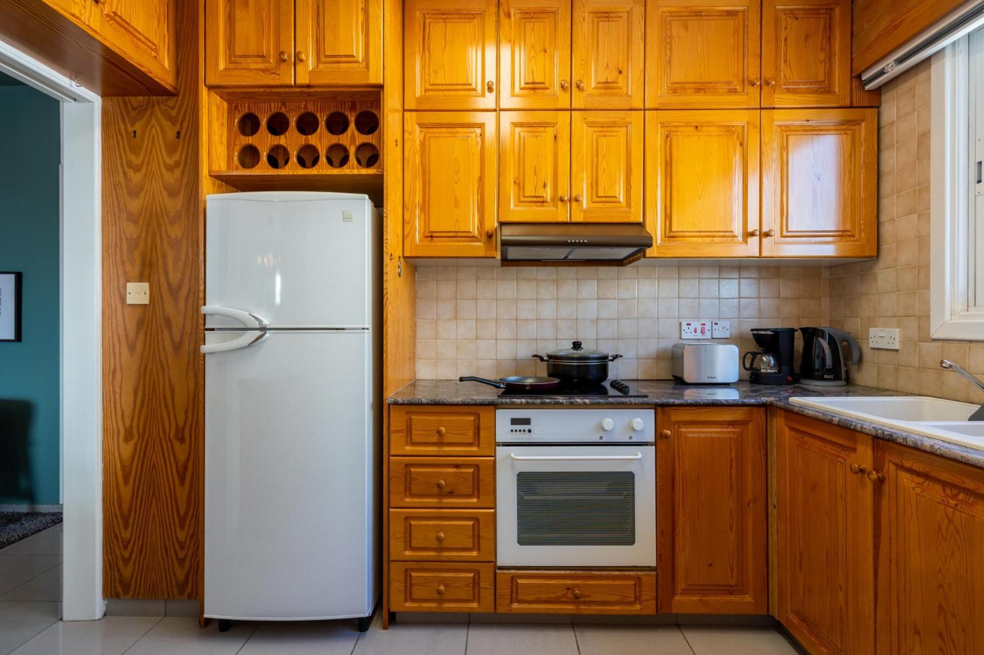 Jayde 2-Bedroom Apartment In 라르나카 외부 사진